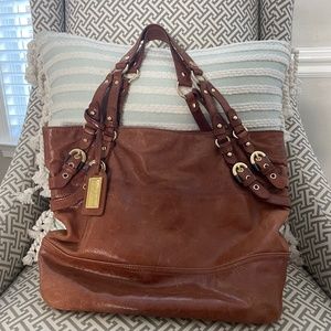 Badgely Mischka purse